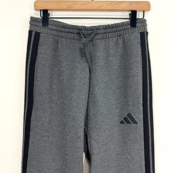 Adidas Essentials 3 Stripe Fleece Track Pants Men’s Size Small Dark Gray Heather - Picture 3 of 13